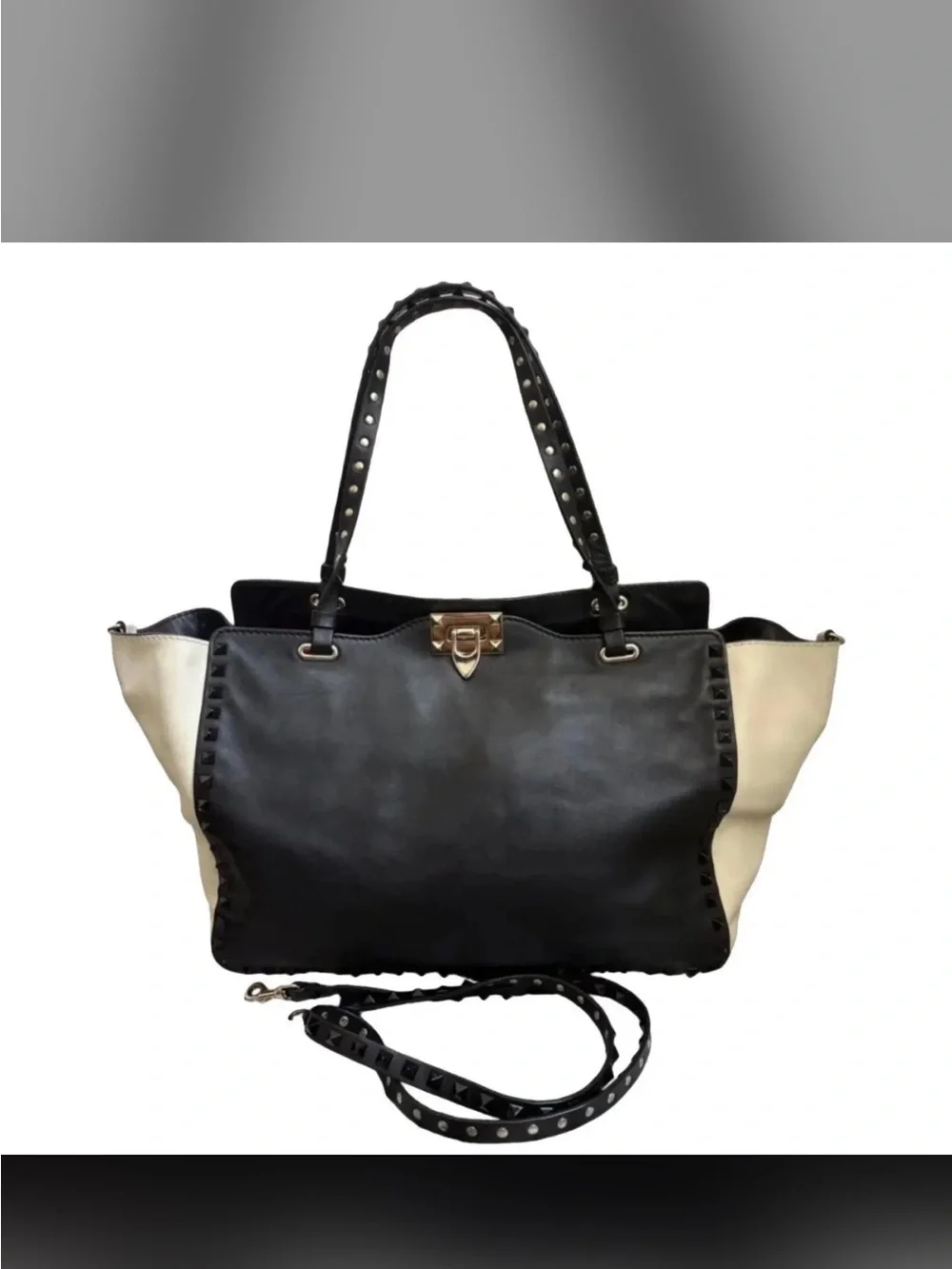 Valentino Garavani Rockstud Trapeze Tote Bag w/coa